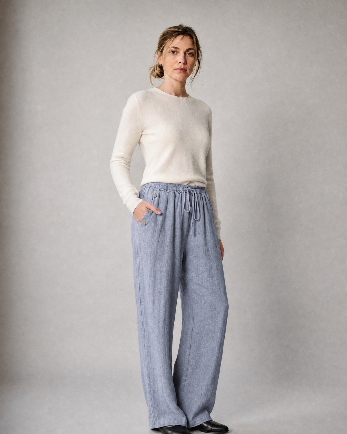 Women's Cotton-Linen Wide-Leg Trousers worn, three-quarter view | Belmorne