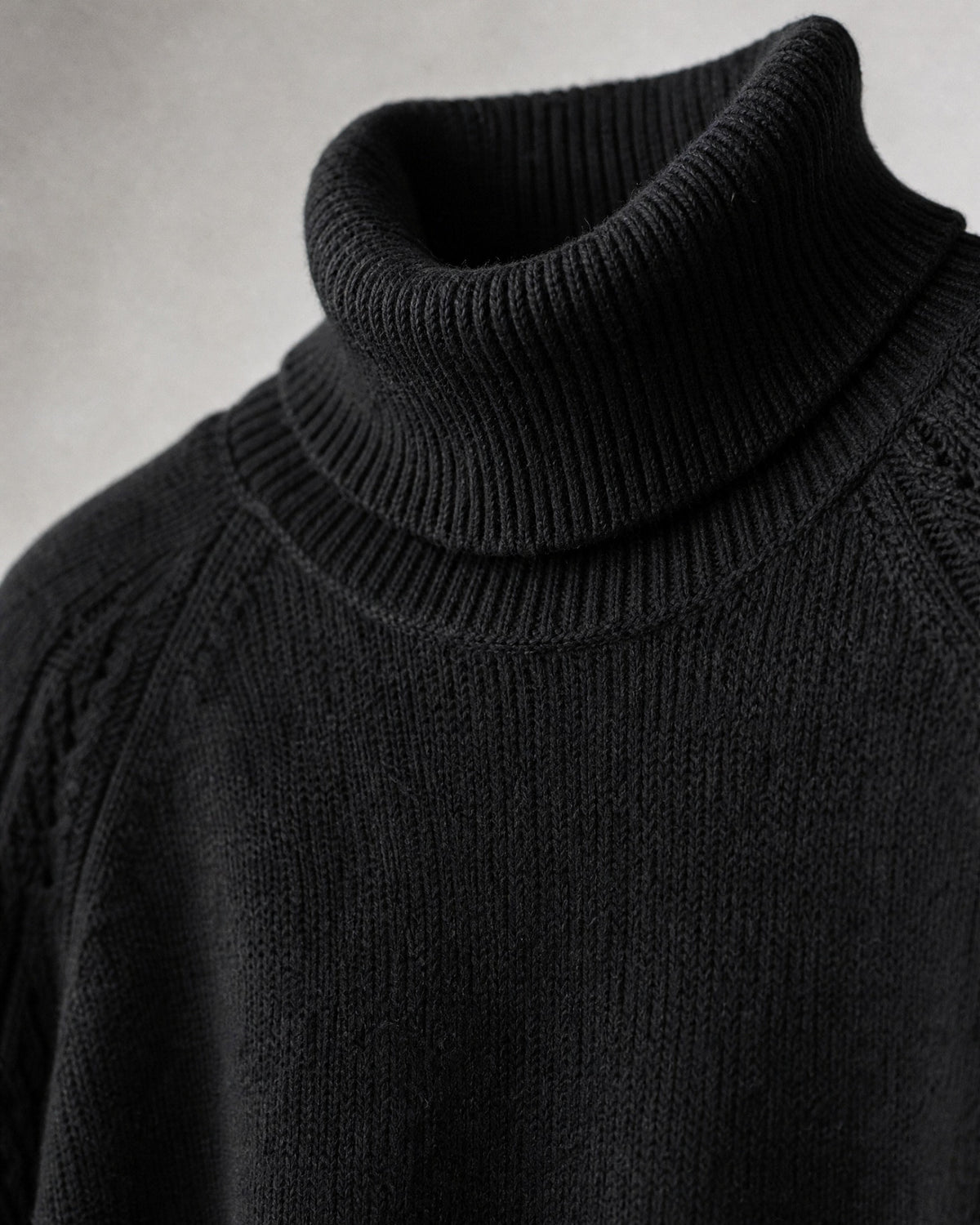 Women's Turtleneck Sweater detail | Belmorne