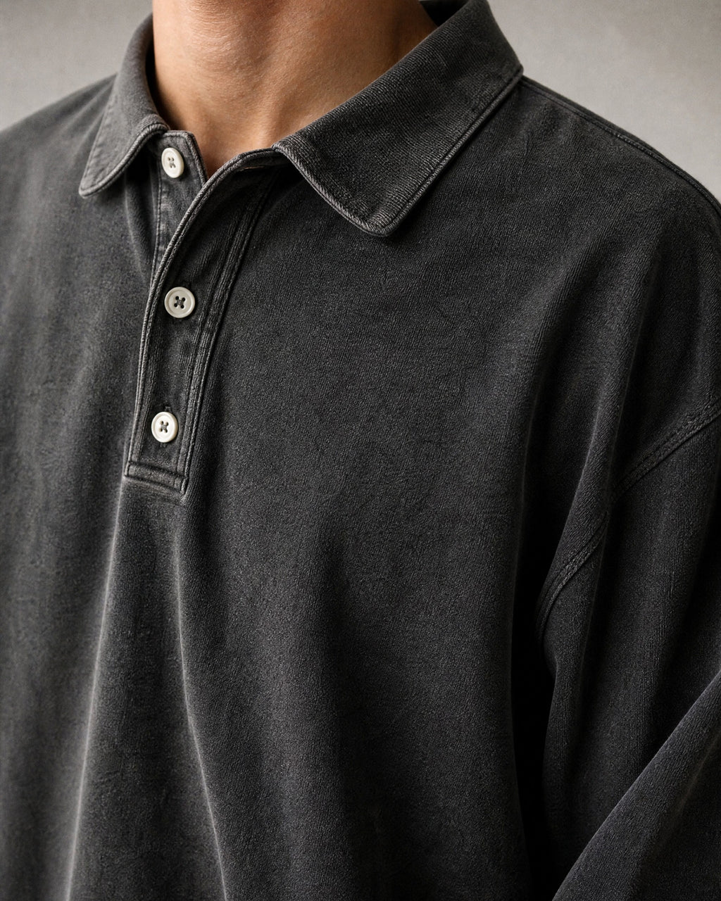 Men's Washed Long Sleeve Polo Shirt detail | Belmorne