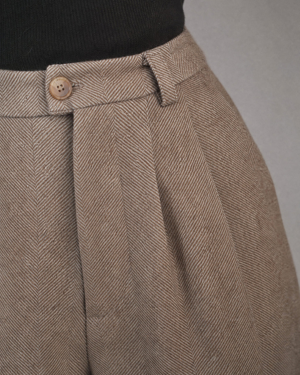 Women's Herringbone Trousers detail | Belmorne