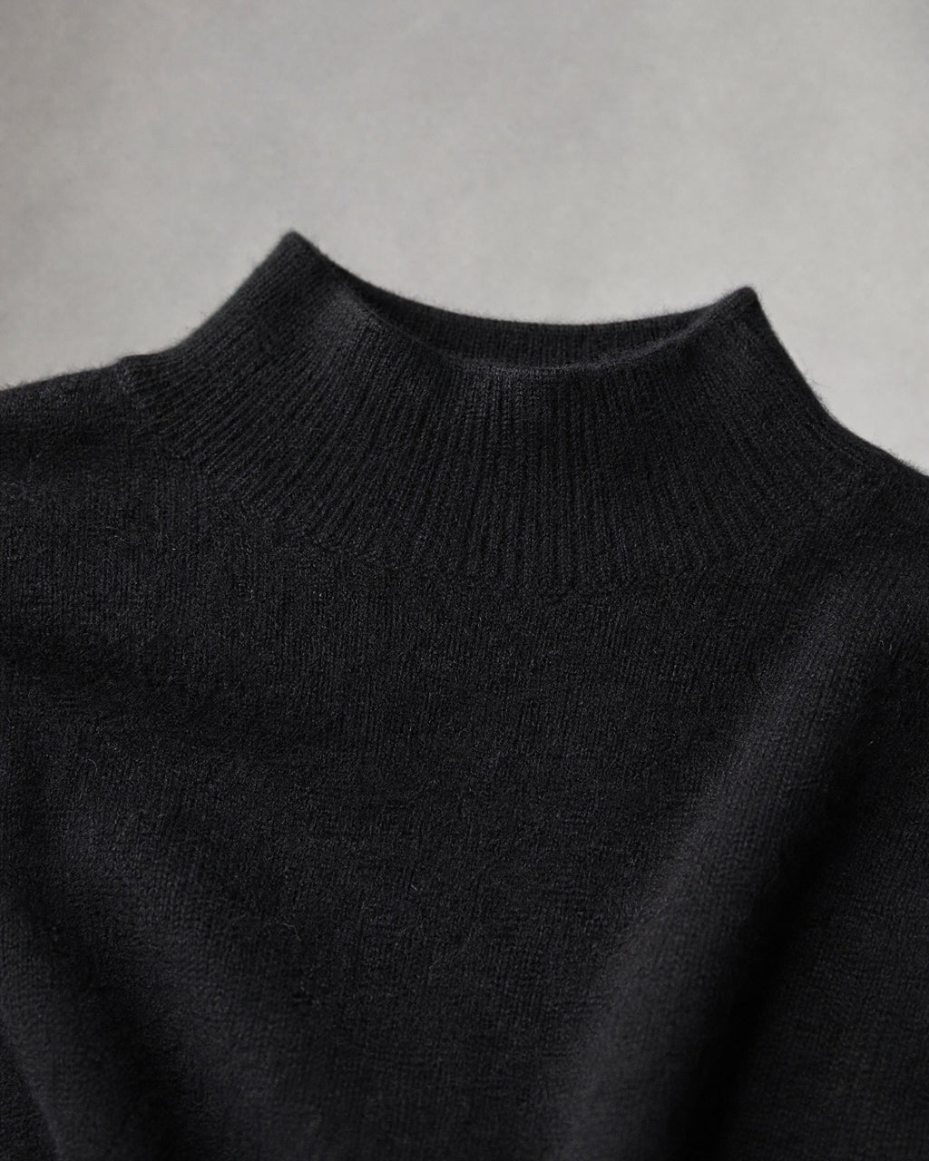 Women's Wool-Blend Mock-Neck Sweater detail | Belmorne