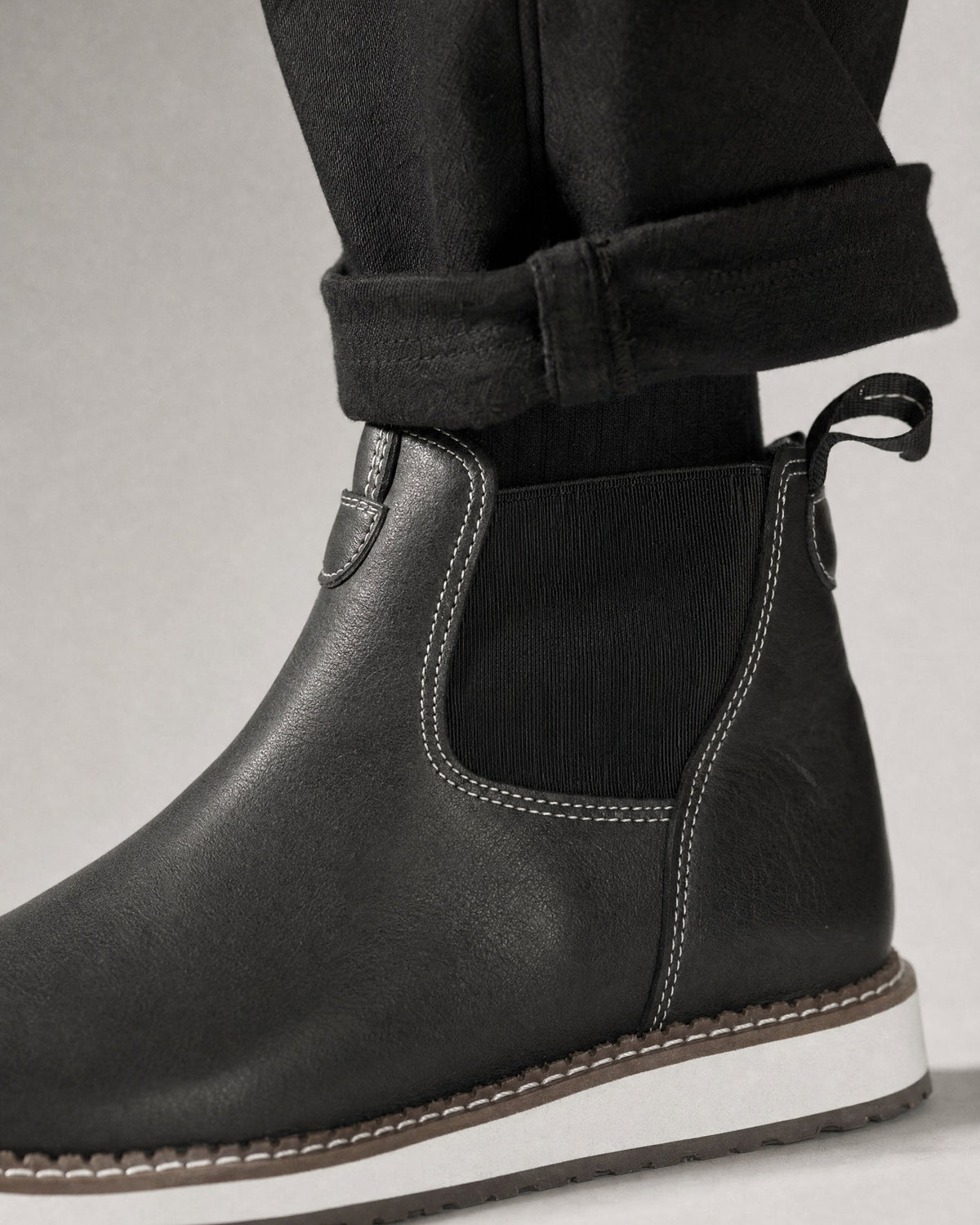 Men's Elastic-Side Ankle Boots detail | Belmorne