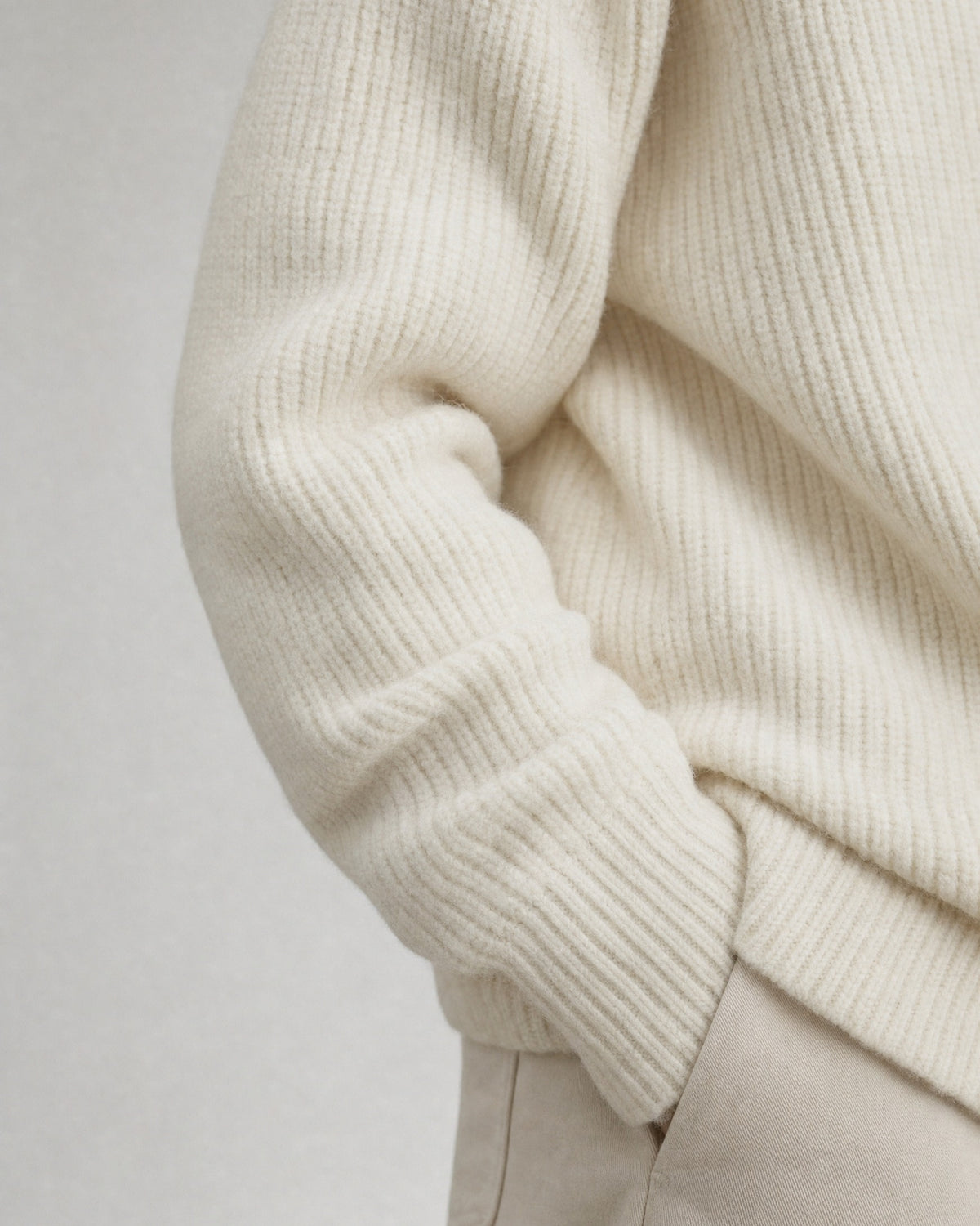 Men's Chunky Knit Crew-Neck Sweater detail | Belmorne