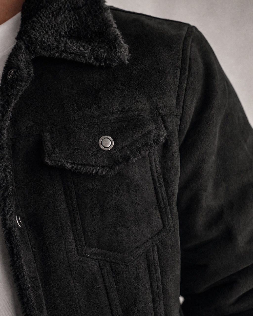 Men's Fleece-Lined Lapel Coat detail | Belmorne