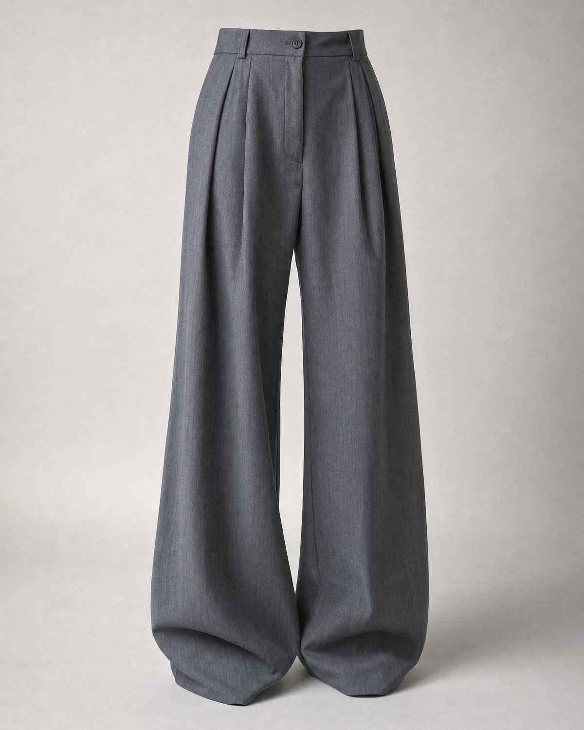 Men's Pleated Tailored Trousers in Grey | Belmorne